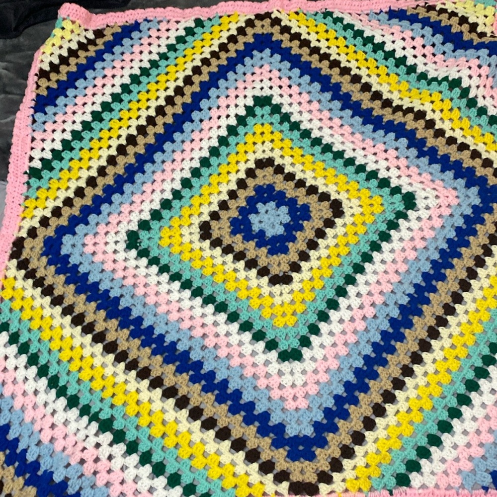 Knitted blanket 44 x 44